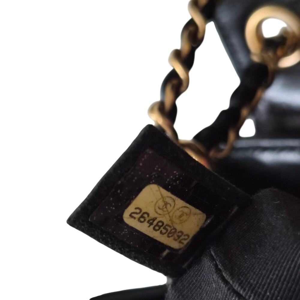 Chanel Dark Green Chevron Hampton Flap - Picture 7 of 8